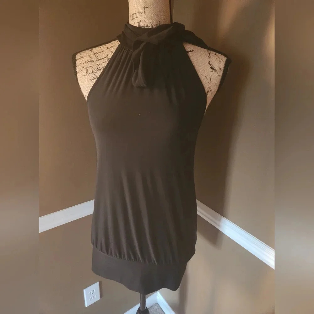Gorgeous Black INC Halter Top With Tie And Neck Buttons Med